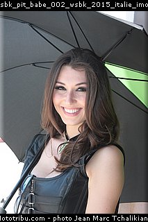 sbk_pit_babe_002_wsbk_2015_italie_imola.jpg