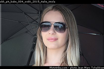 sbk_pit_babe_004_wsbk_2015_italie_imola.jpg