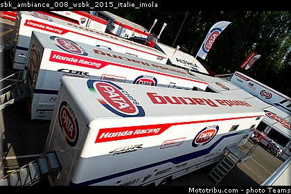 sbk_ambiance_008_wsbk_2015_italie_imola.jpg