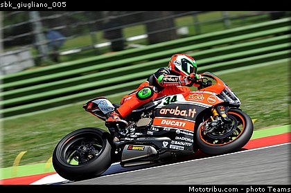 sbk_giugliano_005.jpg