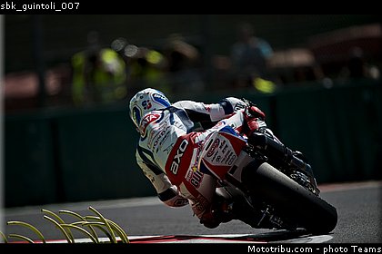 sbk_guintoli_007.jpg