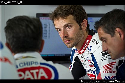 sbk_guintoli_011.jpg