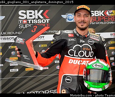 sbk_giugliano_001_angleterre_donington_2015.jpg