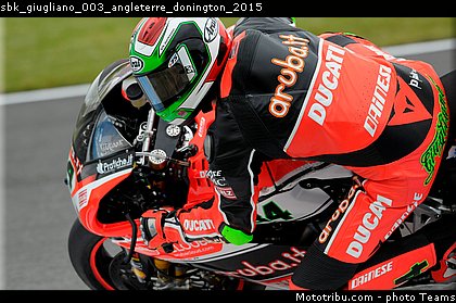sbk_giugliano_003_angleterre_donington_2015.jpg