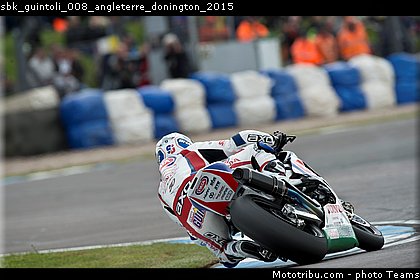 sbk_guintoli_008_angleterre_donington_2015.jpg