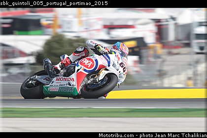 sbk_guintoli_005_portugal_portimao_2015.jpg