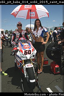 sbk_pit_babe_014_wsbk_2015_saint_marin_misano.jpg
