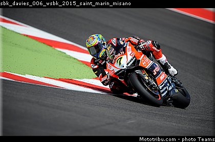sbk_davies_006_wsbk_2015_saint_marin_misano.jpg