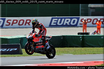 sbk_davies_009_wsbk_2015_saint_marin_misano.jpg