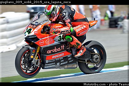 giugliano_009_wsbk_2015_usa_laguna_seca.jpg