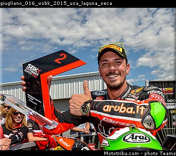 giugliano_016_wsbk_2015_usa_laguna_seca.jpg