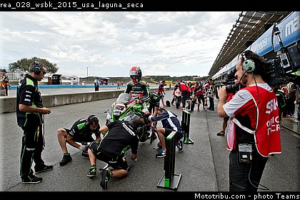 rea_028_wsbk_2015_usa_laguna_seca.jpg