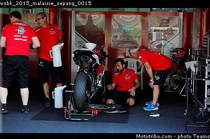 wsbk_2015_malaisie_sepang_0015.jpg