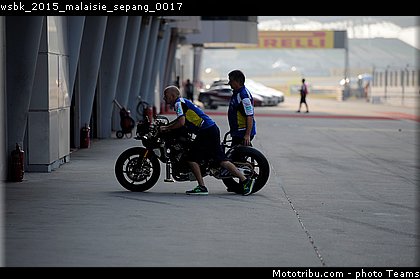 wsbk_2015_malaisie_sepang_0017.jpg
