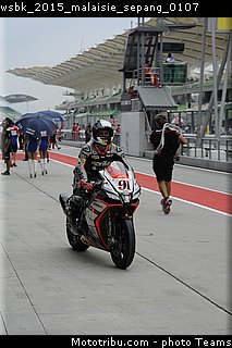 wsbk_2015_malaisie_sepang_0107.jpg