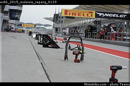 wsbk_2015_malaisie_sepang_0129.jpg