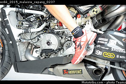 wsbk_2015_malaisie_sepang_0237.jpg