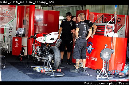 wsbk_2015_malaisie_sepang_0241.jpg