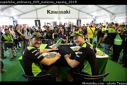superbike_ambiance_005_malaisie_sepang_2015.jpg
