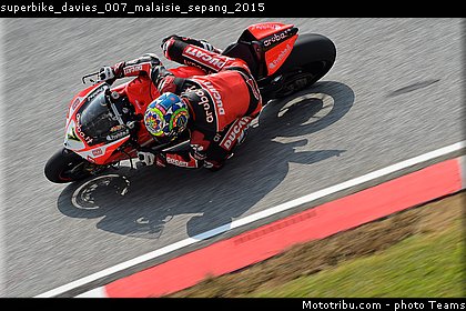 superbike_davies_007_malaisie_sepang_2015.jpg
