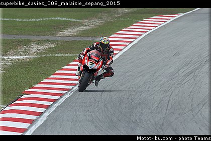 superbike_davies_008_malaisie_sepang_2015.jpg