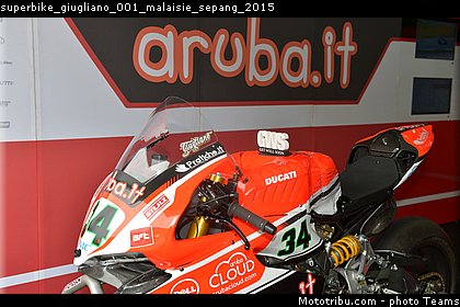 superbike_giugliano_001_malaisie_sepang_2015.jpg