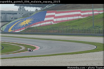 superbike_guintoli_006_malaisie_sepang_2015.jpg