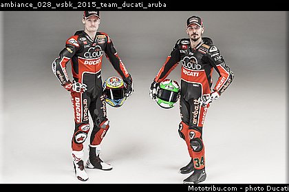 ambiance_028_wsbk_2015_team_ducati_aruba.jpg