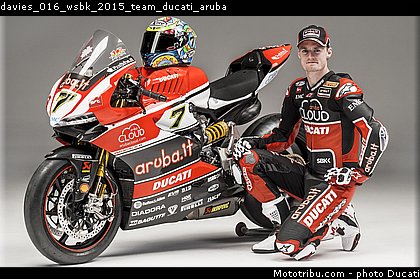 davies_016_wsbk_2015_team_ducati_aruba.jpg
