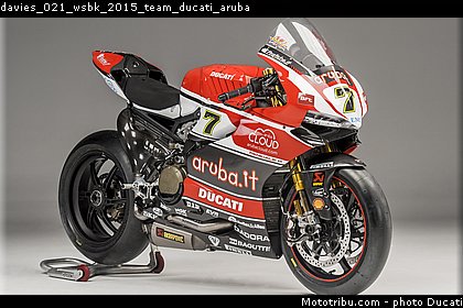 davies_021_wsbk_2015_team_ducati_aruba.jpg