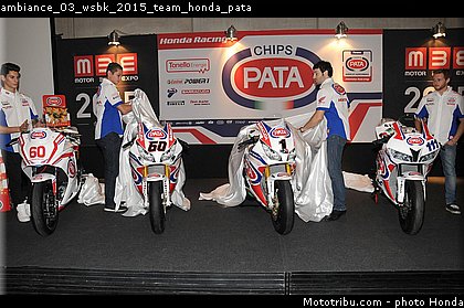 ambiance_03_wsbk_2015_team_honda_pata.jpg