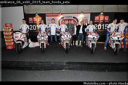 ambiance_06_wsbk_2015_team_honda_pata.jpg