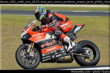 davies_002_wsbk_wss_2015_test_pre_saison_portimao_aragon_jerez_philip_island.jpg