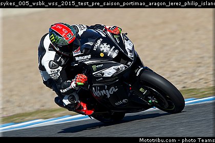 sykes_005_wsbk_wss_2015_test_pre_saison_portimao_aragon_jerez_philip_island.jpg