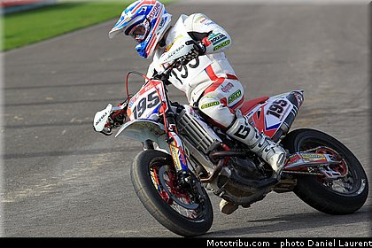 superbiker_mettet_2012_0122.jpg