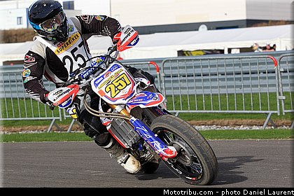superbiker_mettet_2012_0129.jpg