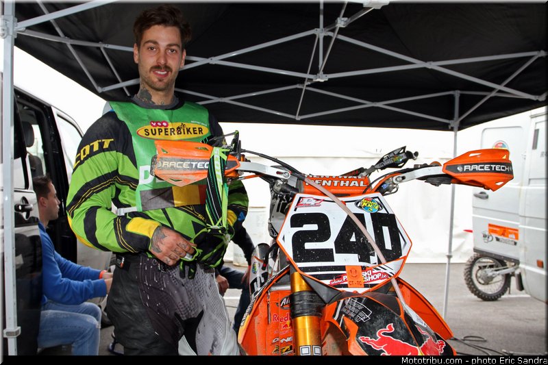 gilles-dejong-__7dbis_014737_superbiker_mettet_2013