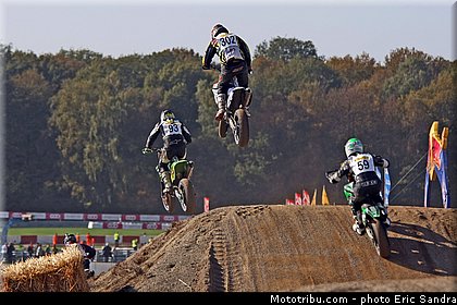 randy-gotzl-theodoor-bouchee-__1d3_109290_superbiker_mettet_2013.jpg