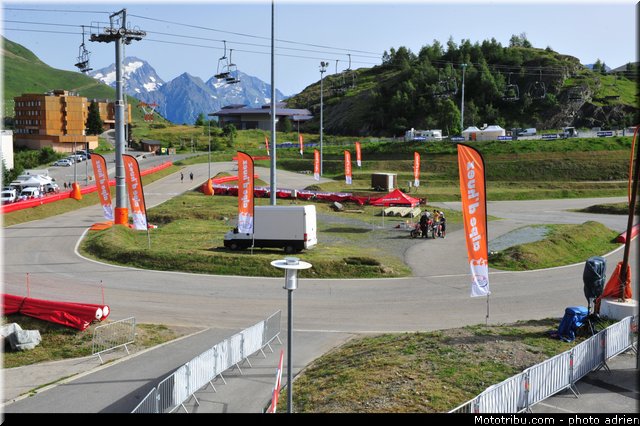 ambiance_02_supermotard_2013_alpe_huez