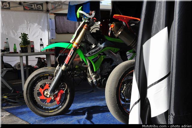 ambiance_16_supermotard_2013_alpe_huez