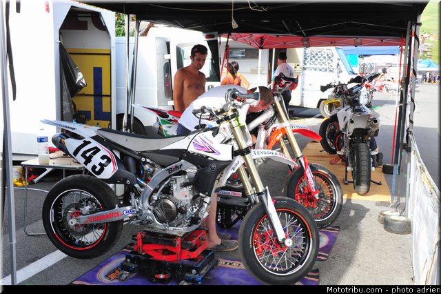 ambiance_18_supermotard_2013_alpe_huez