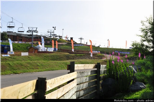 ambiance_25_supermotard_2013_alpe_huez
