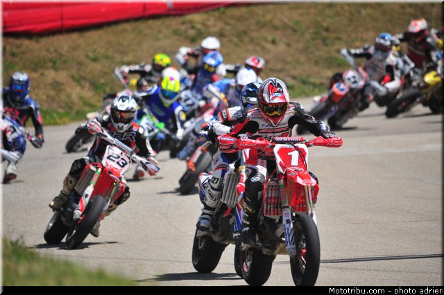 prestige_1_26_supermotard_2013_alpe_huez