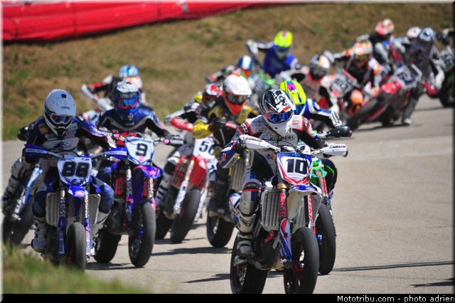 prestige_1_29_supermotard_2013_alpe_huez