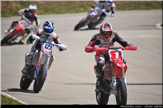 prestige_1_33_supermotard_2013_alpe_huez