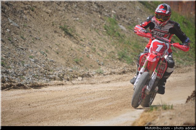 prestige_1_70_supermotard_2013_alpe_huez