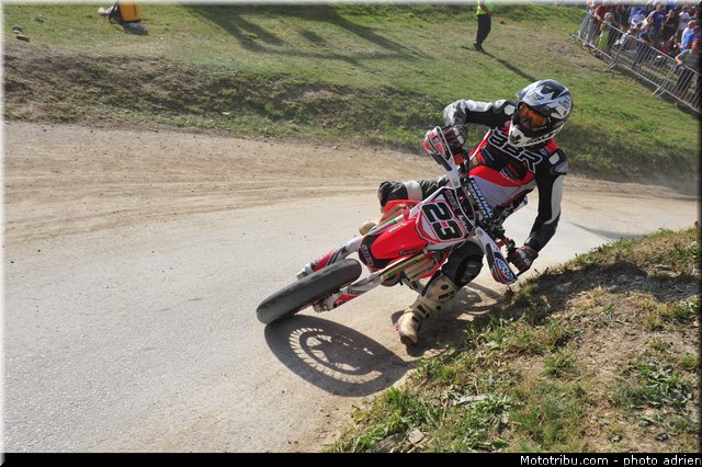 prestige_2_0057_supermotard_2013_alpe_huez