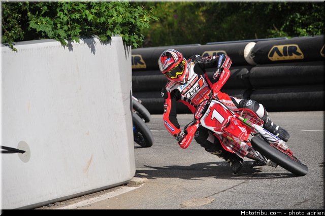 prestige_2_0087_supermotard_2013_alpe_huez