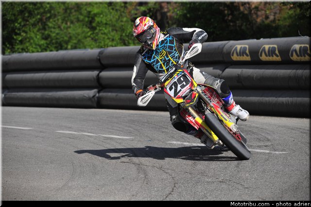 prestige_2_0112_supermotard_2013_alpe_huez