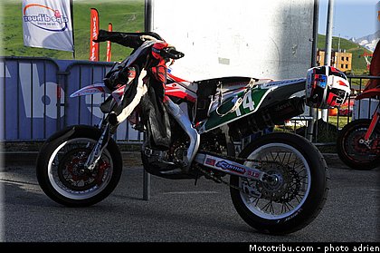 ambiance_31_supermotard_2013_alpe_huez.jpg